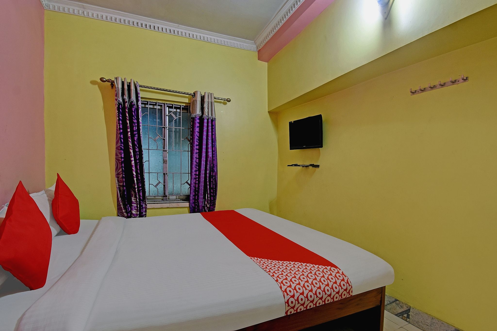 Super Hotel Continental Restuarant & Cafe Classic 7