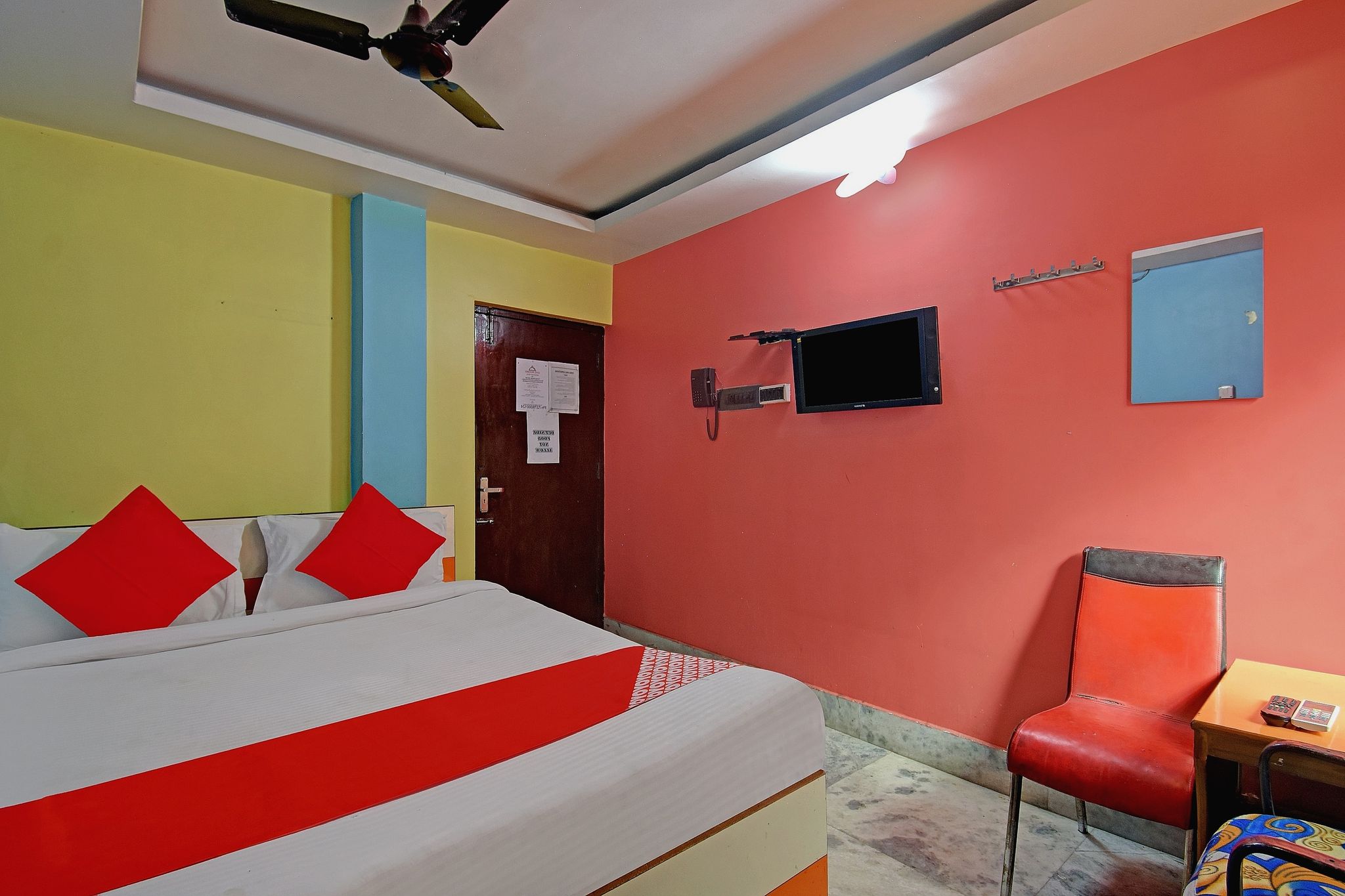 Super Hotel Continental Restuarant & Cafe Classic 9