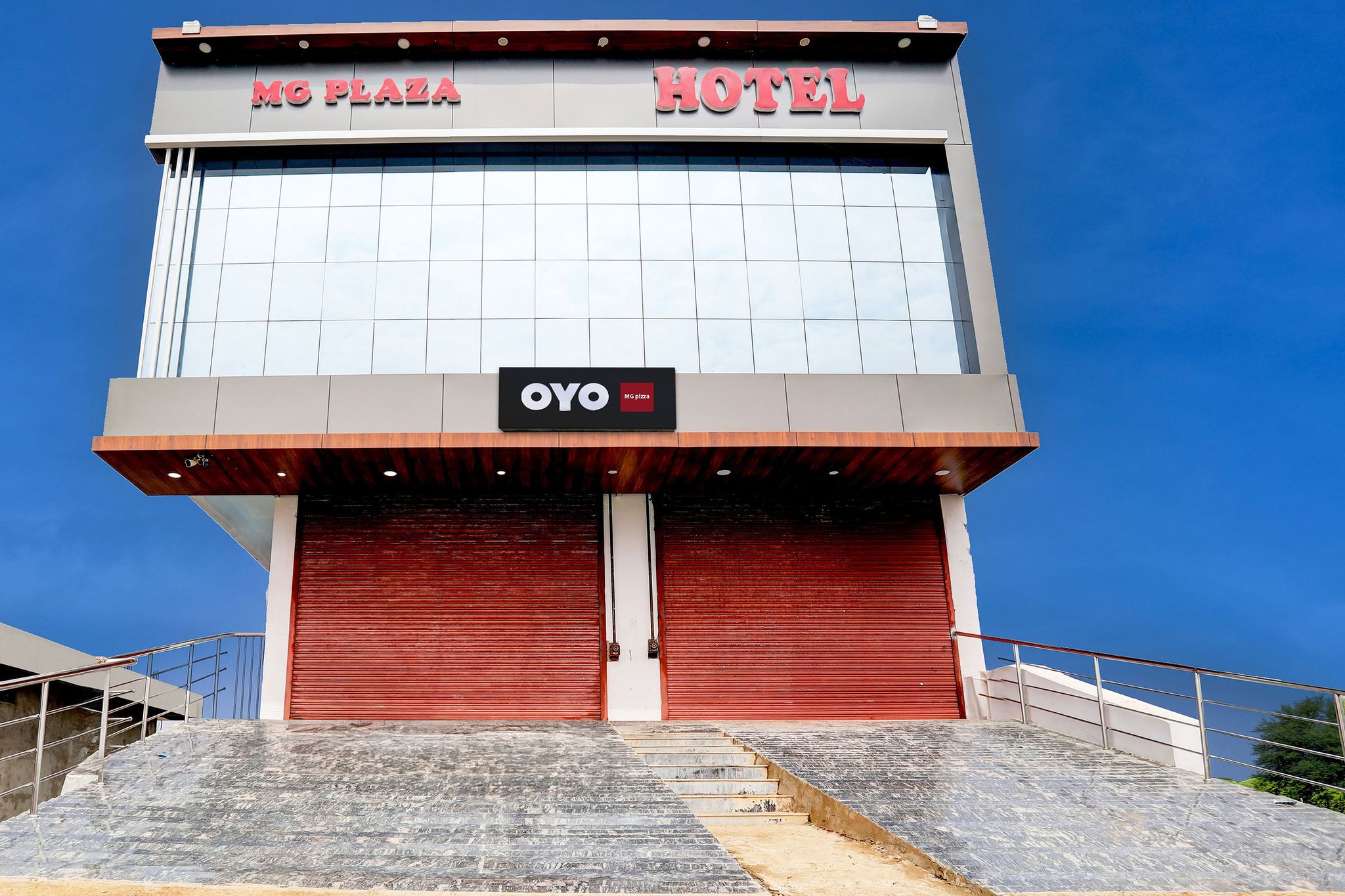 SPOT ON by OYO MG PLAZA