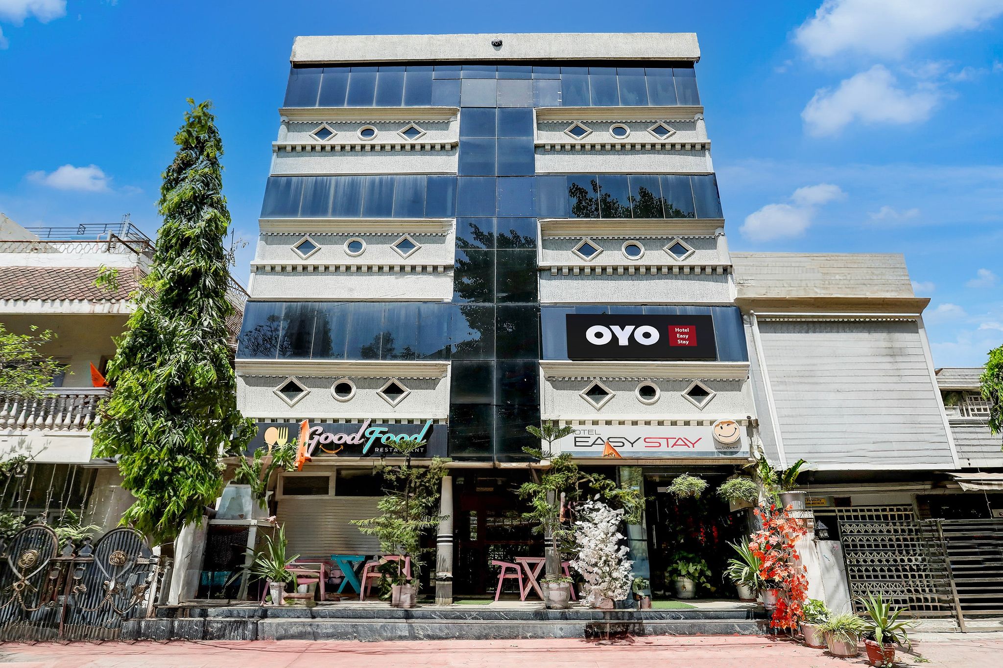 Super Hotel O MP Nagar near Rachna Tower