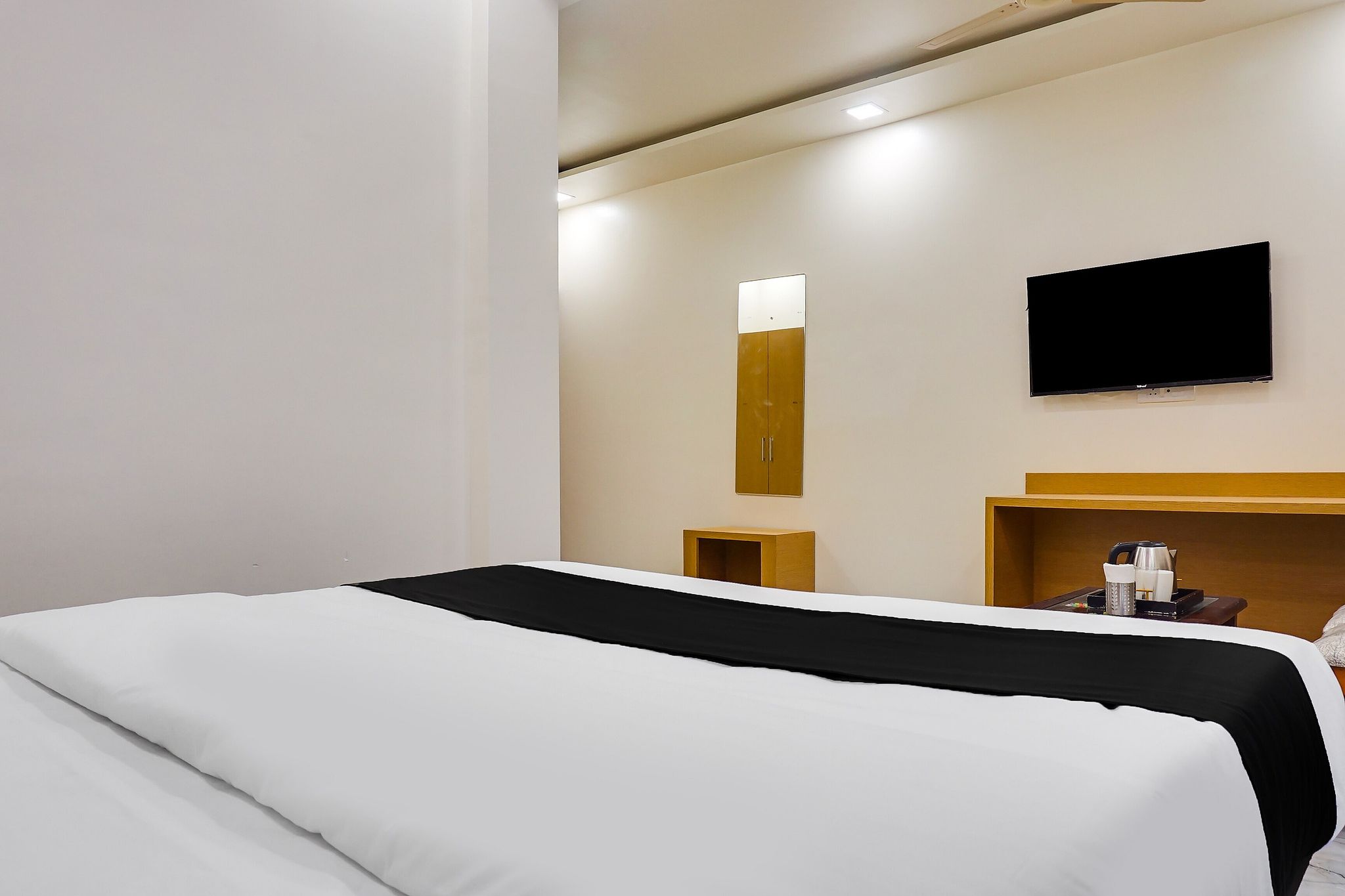 Hotel O by OYO Falcon Executive Classic 6