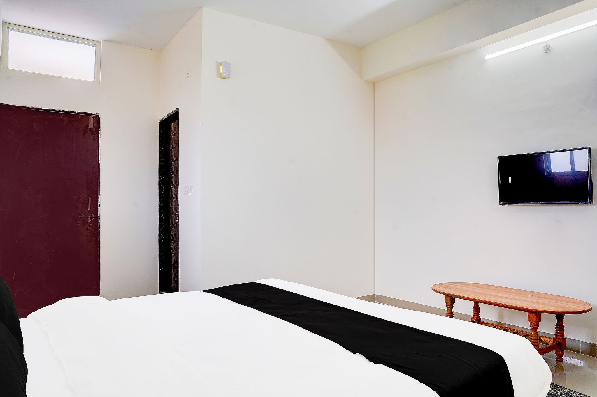 Hotel O MAZENTA PALACE Classic 9