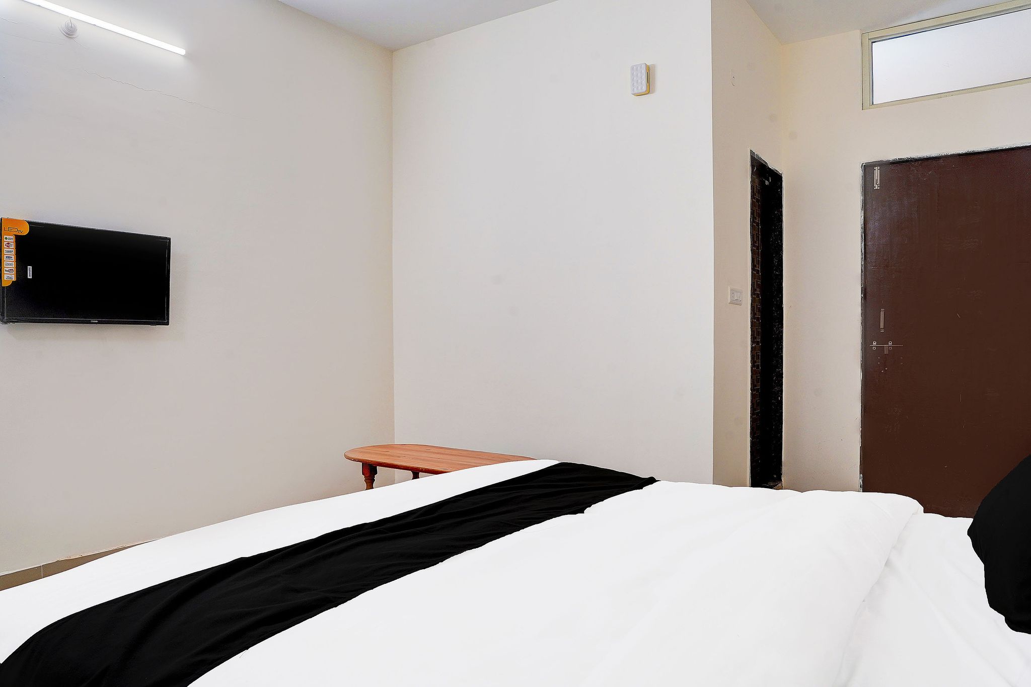 Hotel O MAZENTA PALACE Classic 5