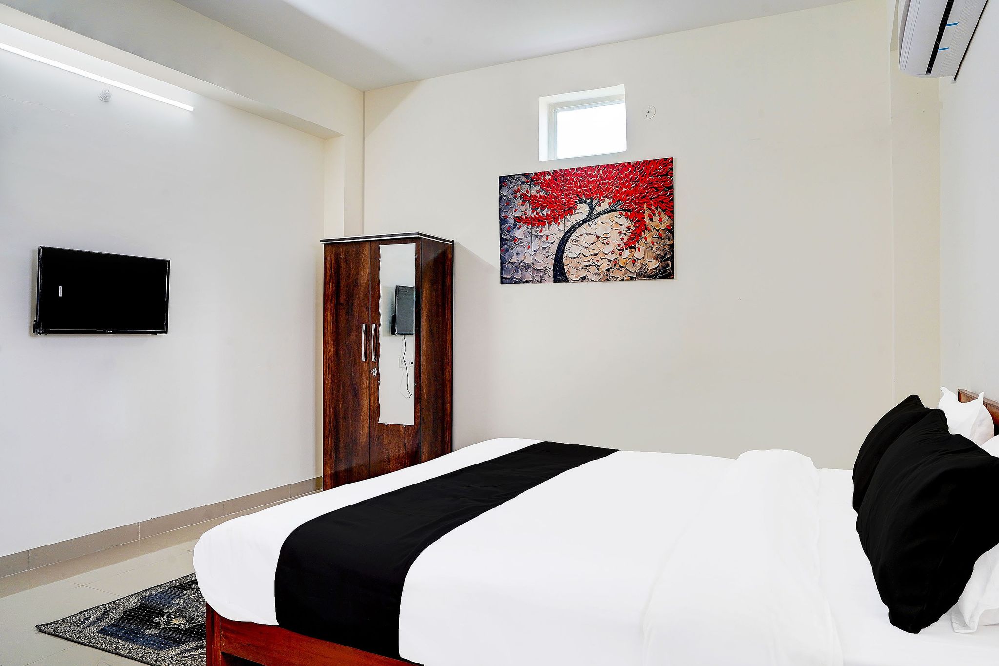 Hotel O MAZENTA PALACE Classic 13