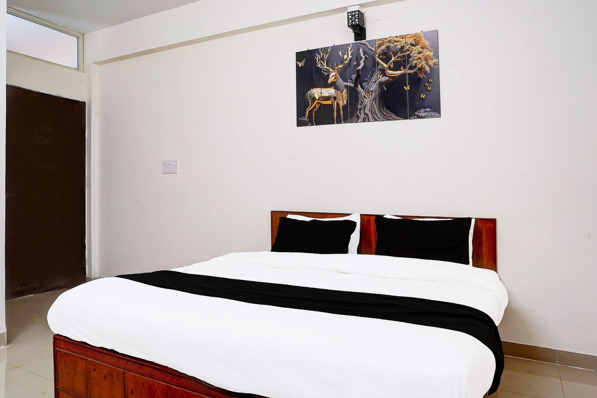 Hotel O MAZENTA PALACE Classic 11