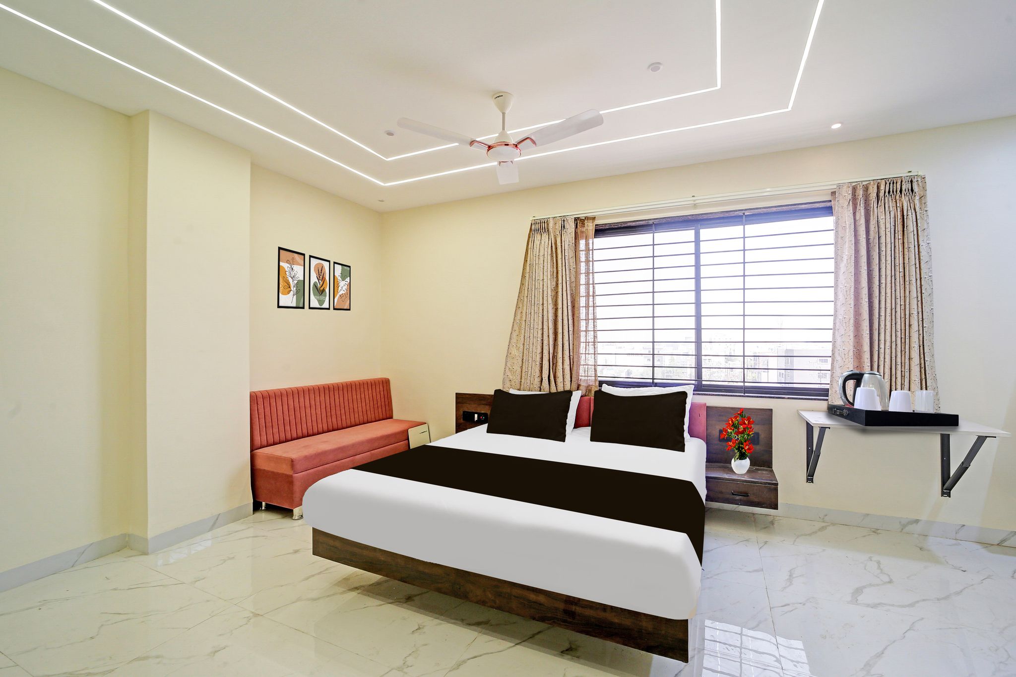 Super Townhouse LIG Main Road Indore Classic 22