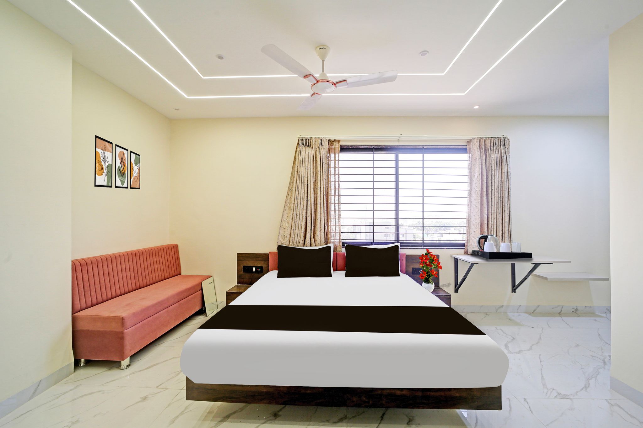 Super Townhouse LIG Main Road Indore Classic 21