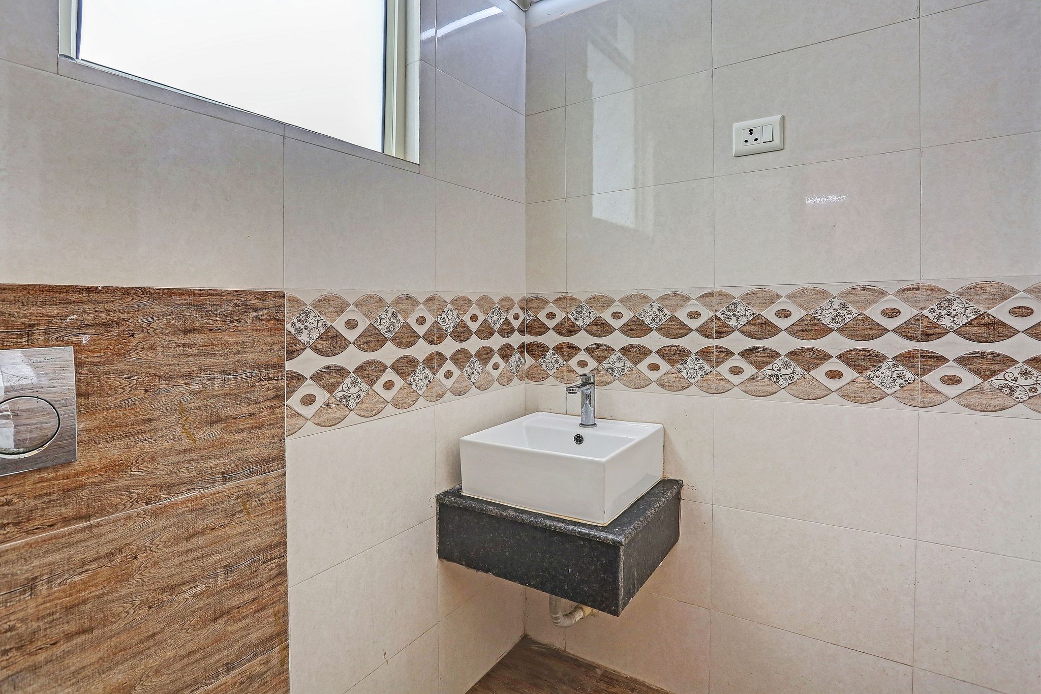 Hotel O by OYO CITY PALACE Classic 14