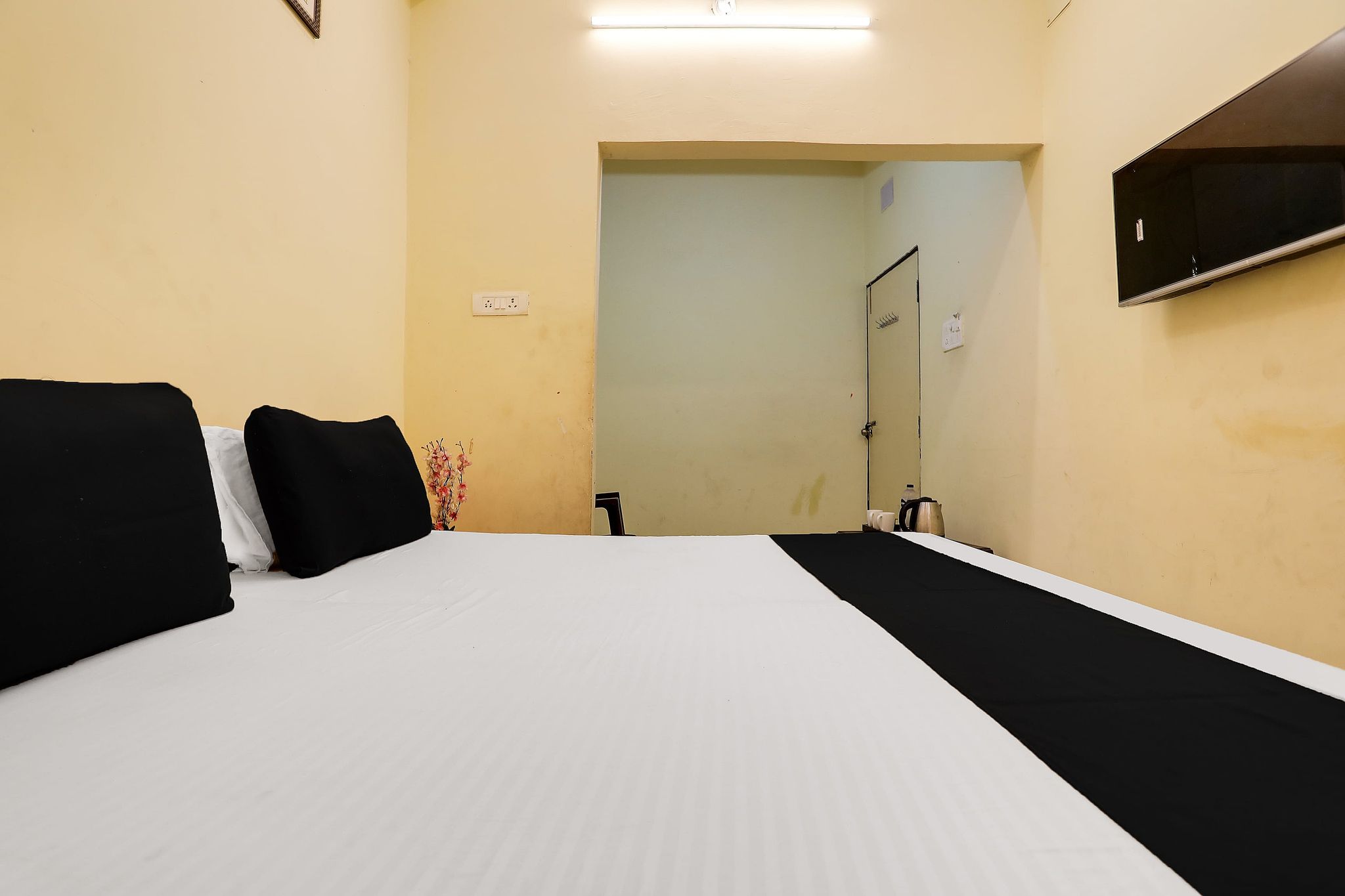 Hotel O Banaras Guest House Classic 12