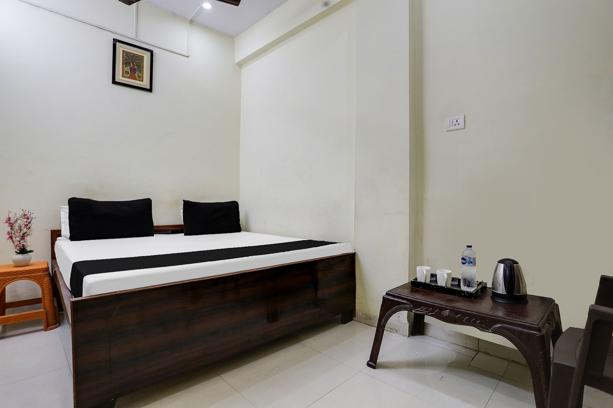 Hotel O Banaras Guest House Classic 16