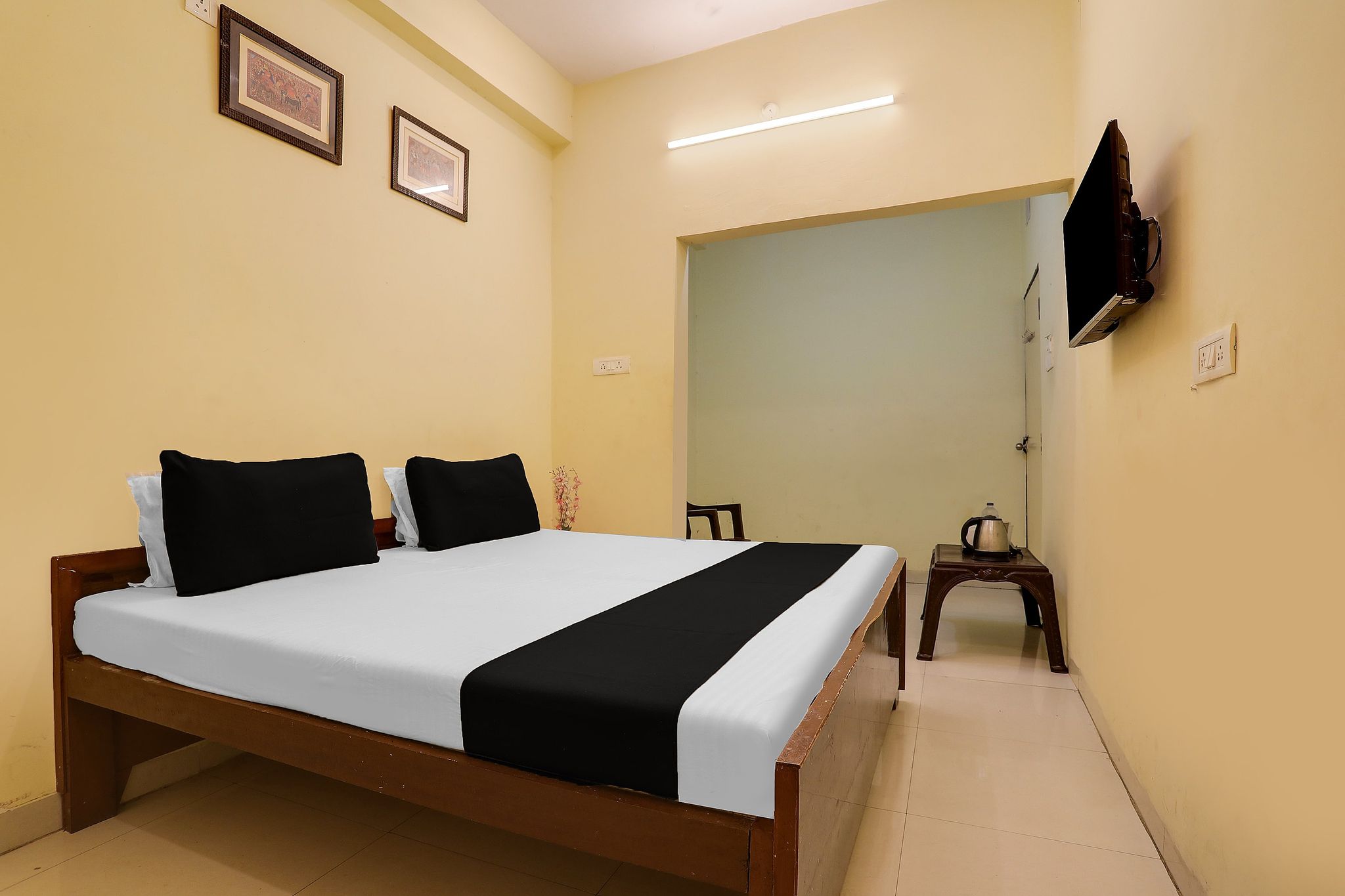 Hotel O Banaras Guest House Classic 11