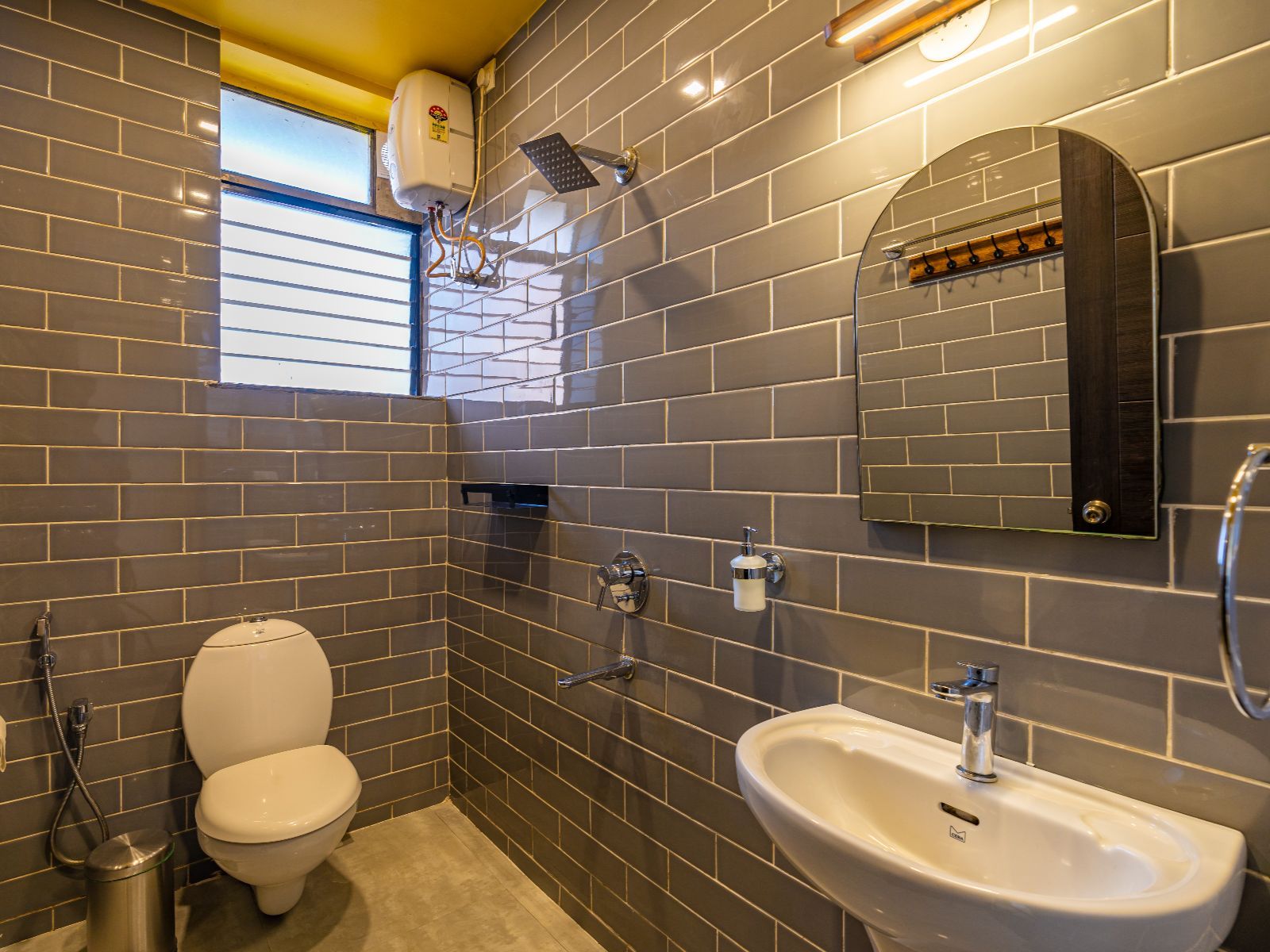 Bed in 8 Bed Mixed Dormitory with Balcony