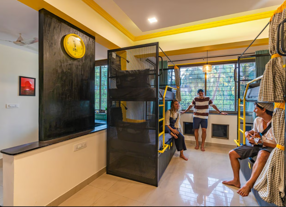 The Hosteller Goa, Candolim Bed in 10 Bed Mixed Dormitory 2
