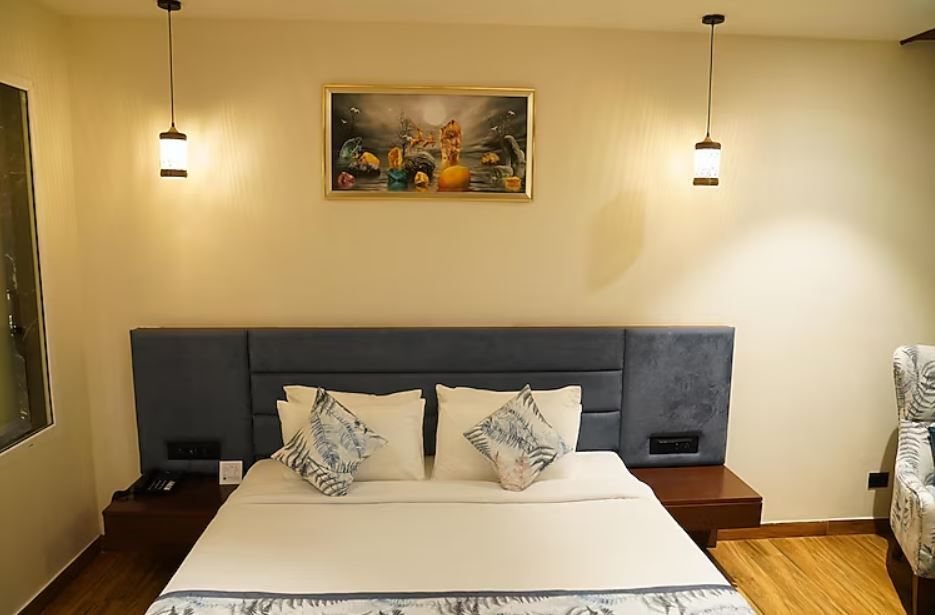 Shukrana Resort & Spa PREMIUM POOL VIEW ROOMS 2