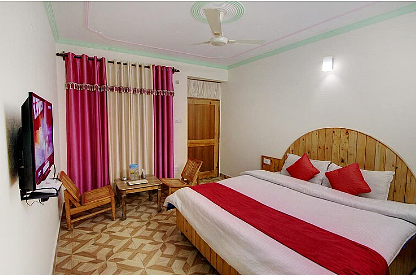 Classic Double Bedroom