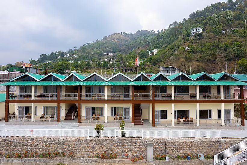 Anant Villas