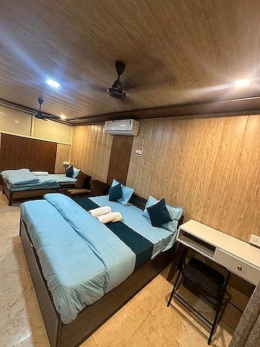 Super Deluxe Room