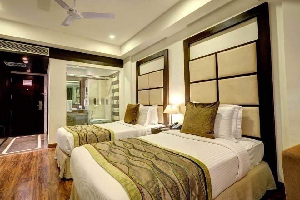 Deluxe King or Twin Room