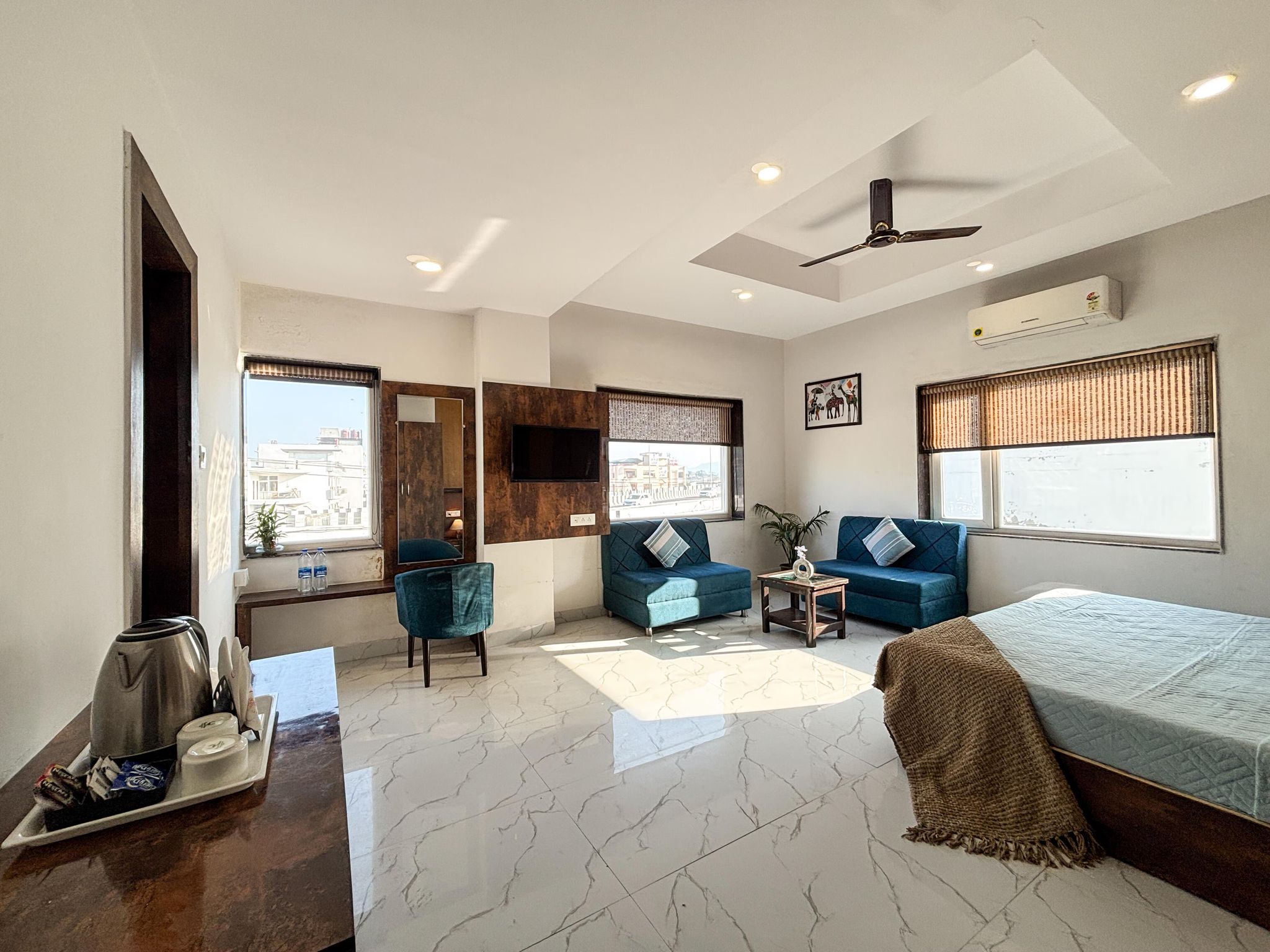 Shoolin Premium Rooms