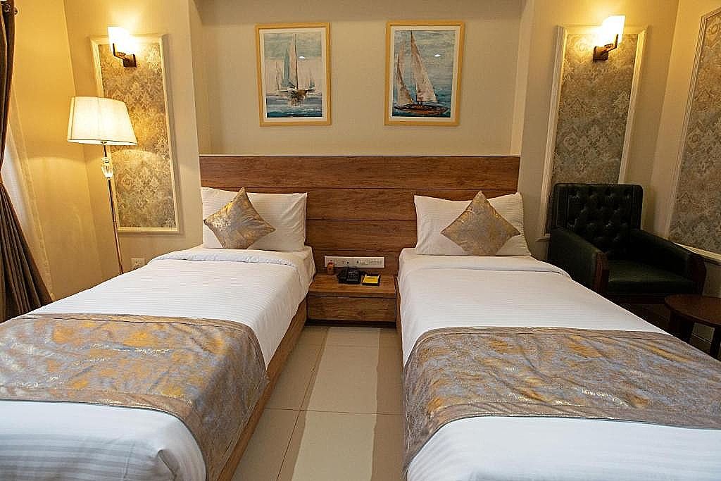 IRIS The Boutique Hotel Premium Room (Twin Bed)