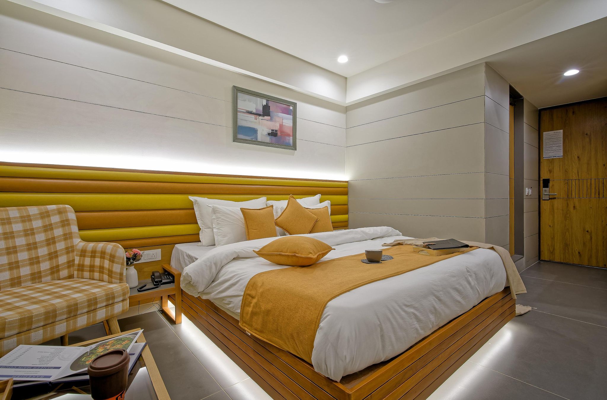 Hotel Lake Point Deluxe Room 6