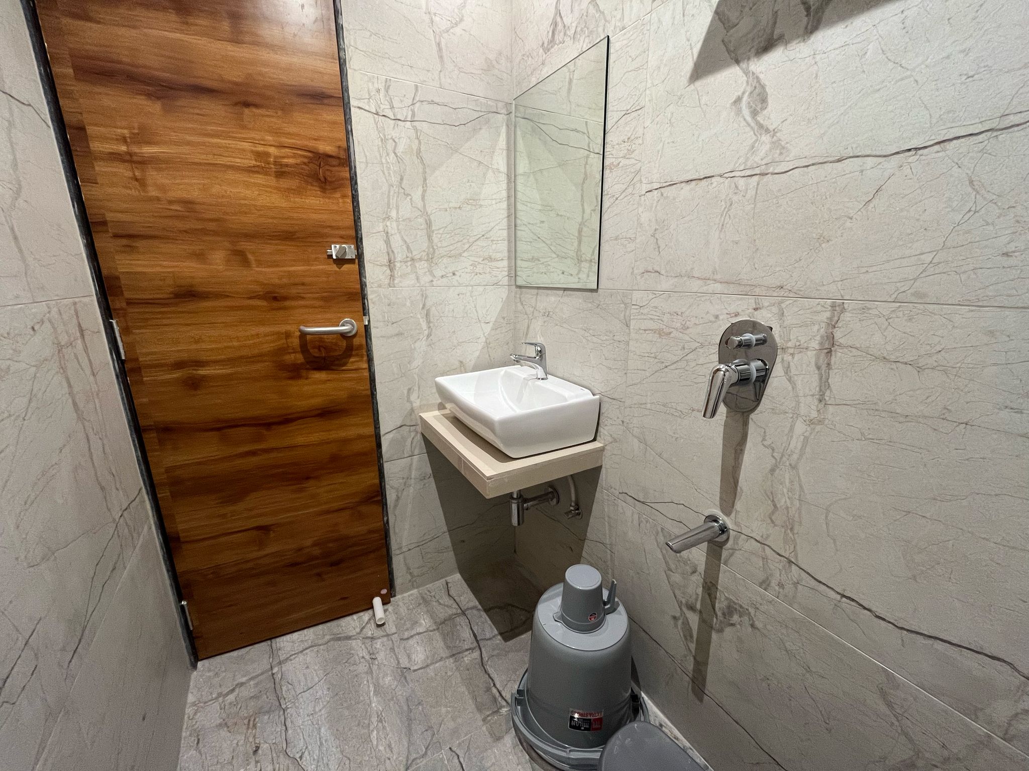 Hotel Grand Executive Classic 6