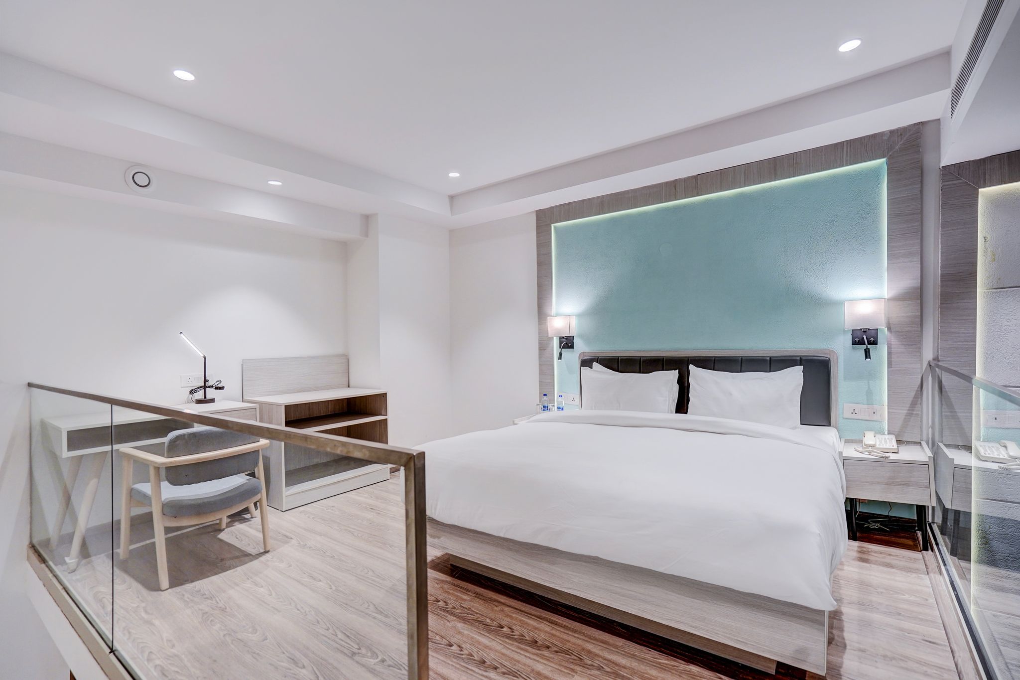 Duplex Premium Suite Twin Bed with Balcony