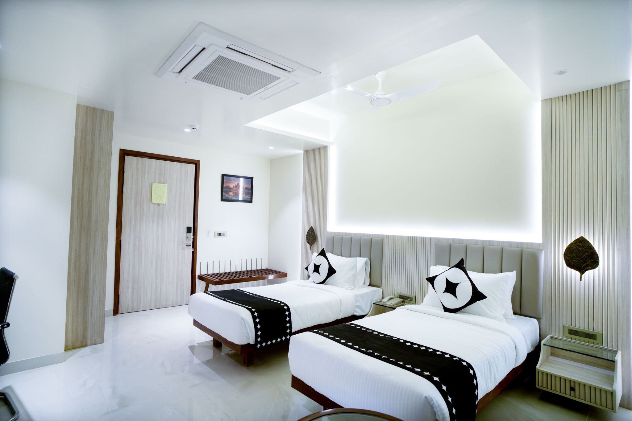 EXECUTIVE TWIN ROOMS