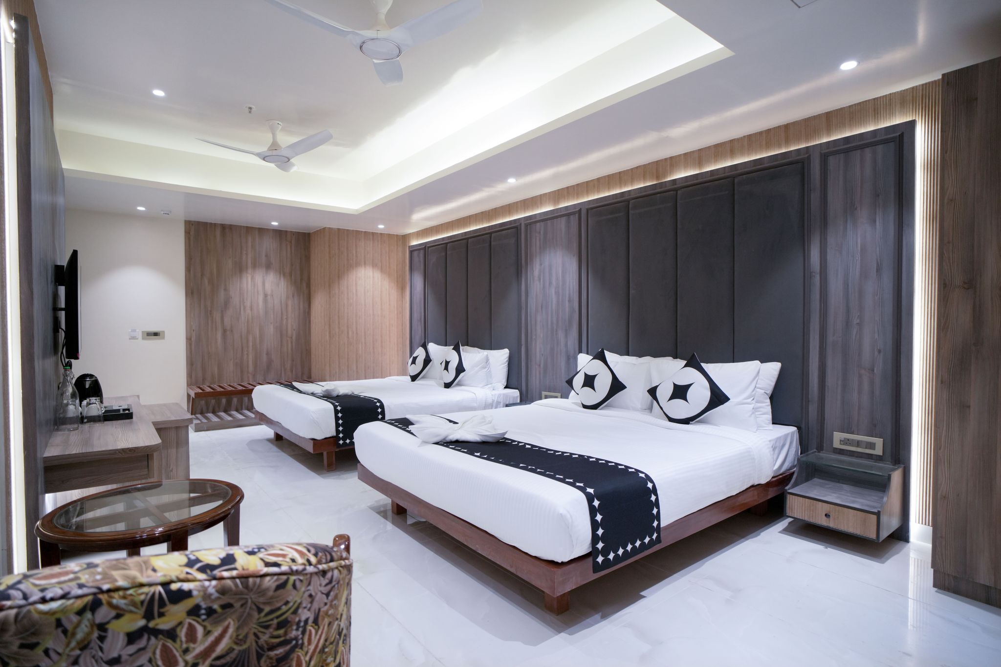 EXECUTIVE TWIN ROOMS