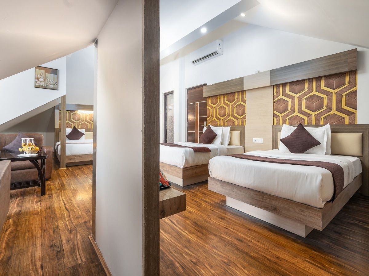 Moonstone De Luxury Deluxe Room Non - AC 4