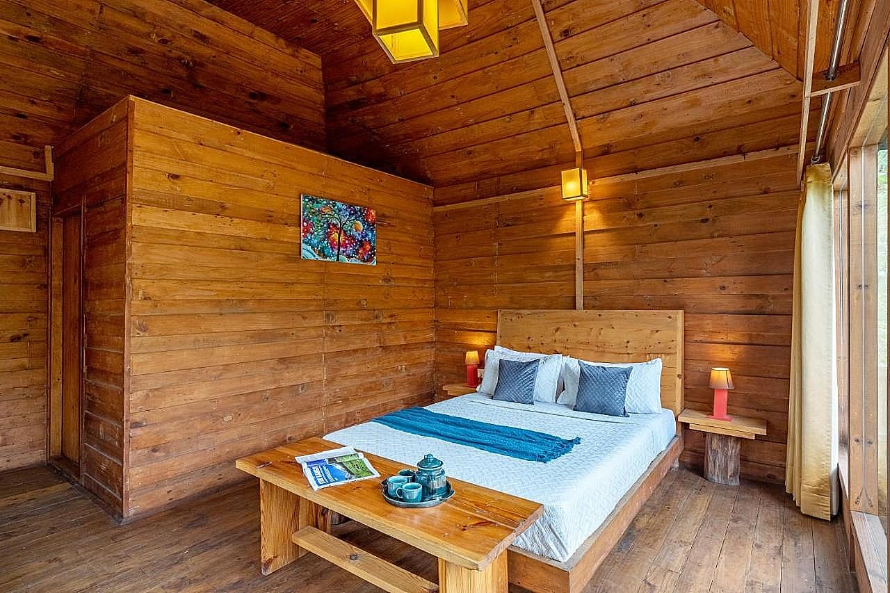 Alaya Stays Wooden Cottage With Balcony | Suro Woodbine Chalet Alaya Stays Wooden Cottage With Balcony -Suro Woodbine Chalet
