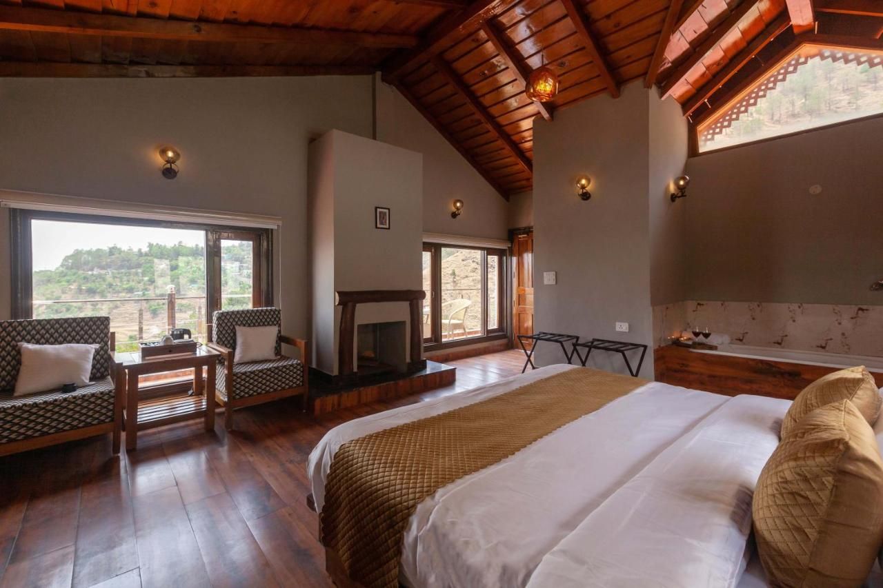 Alaya Stays 4 BHK with breathtaking views | Amara Dusk Alaya Stays 4 BHK with breathtaking views -Amara Dusk