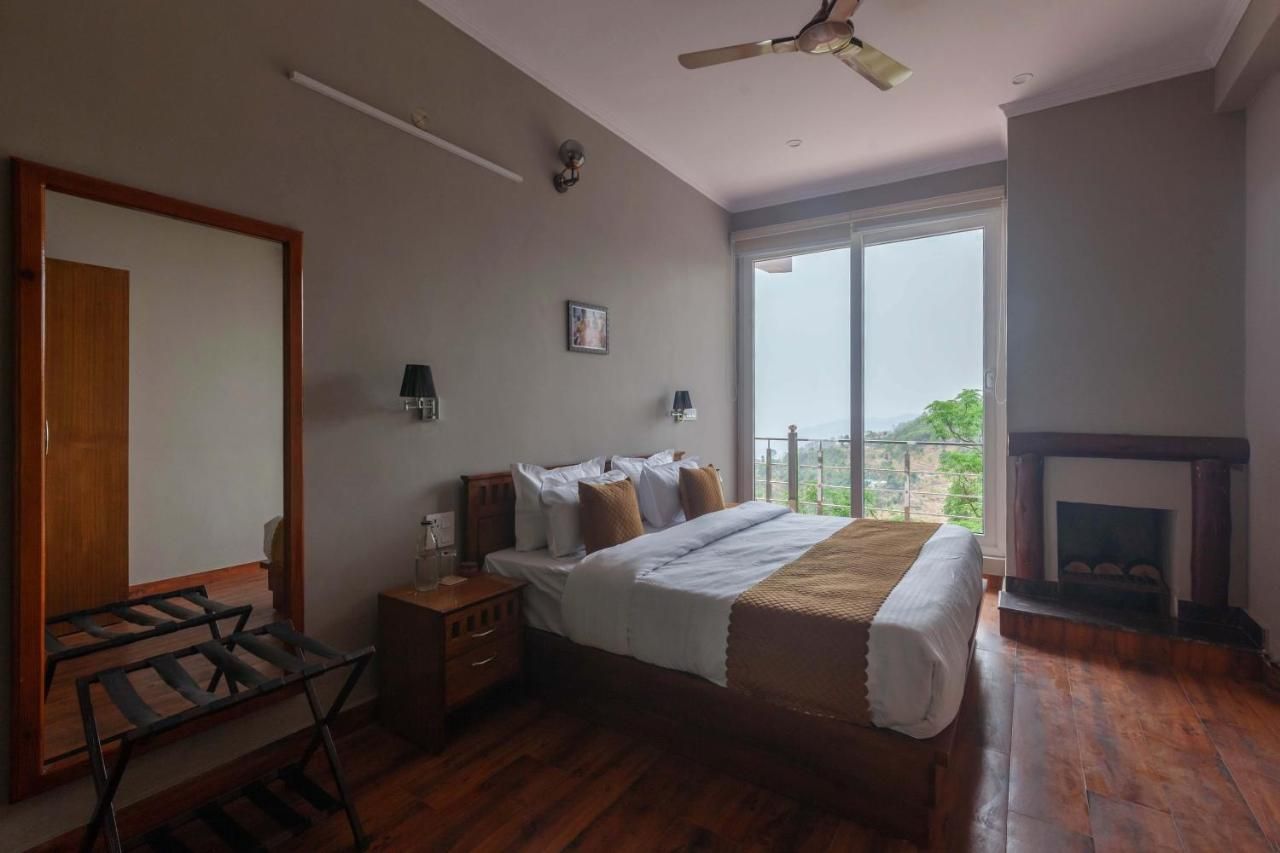 Alaya Stays 4 BHK with breathtaking views | Amara Dusk Alaya Stays 4 BHK with breathtaking views -Amara Dusk 2