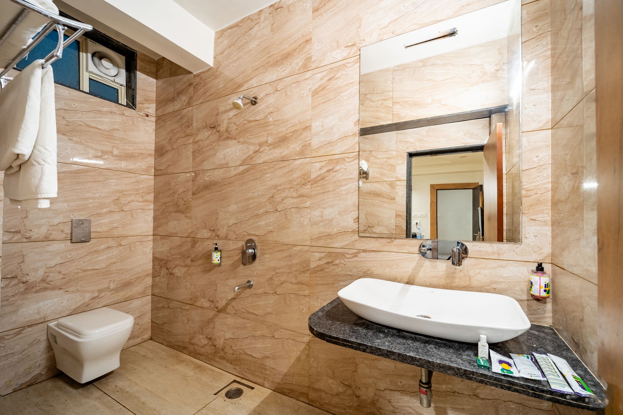 Treebo Kamal Regency Standard Room 8