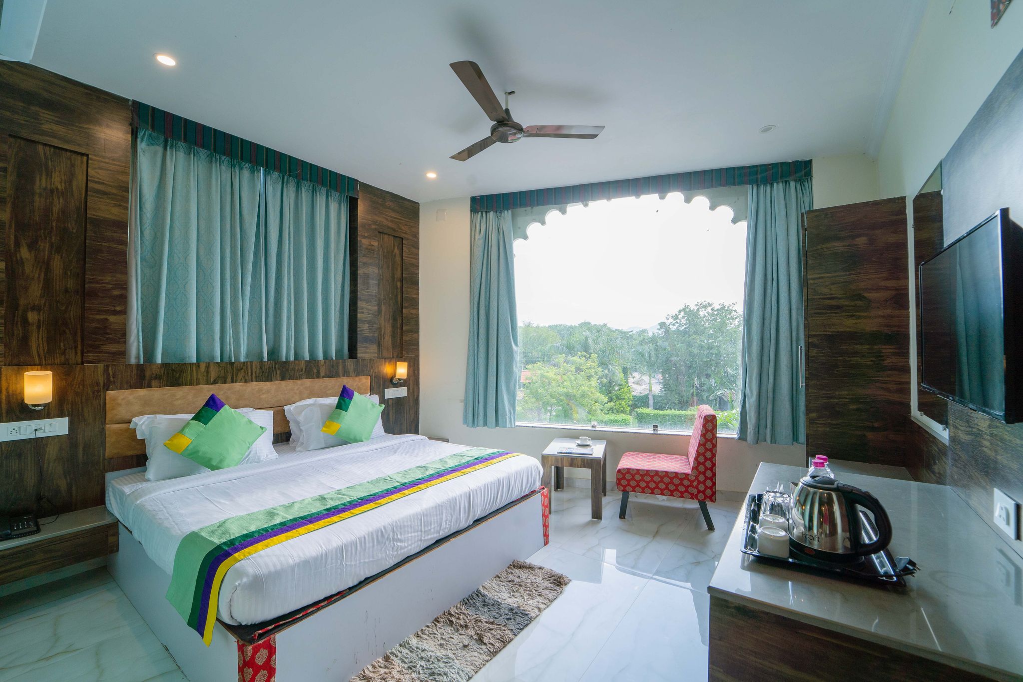 Treebo The Aravali Getaway Deluxe Room 8