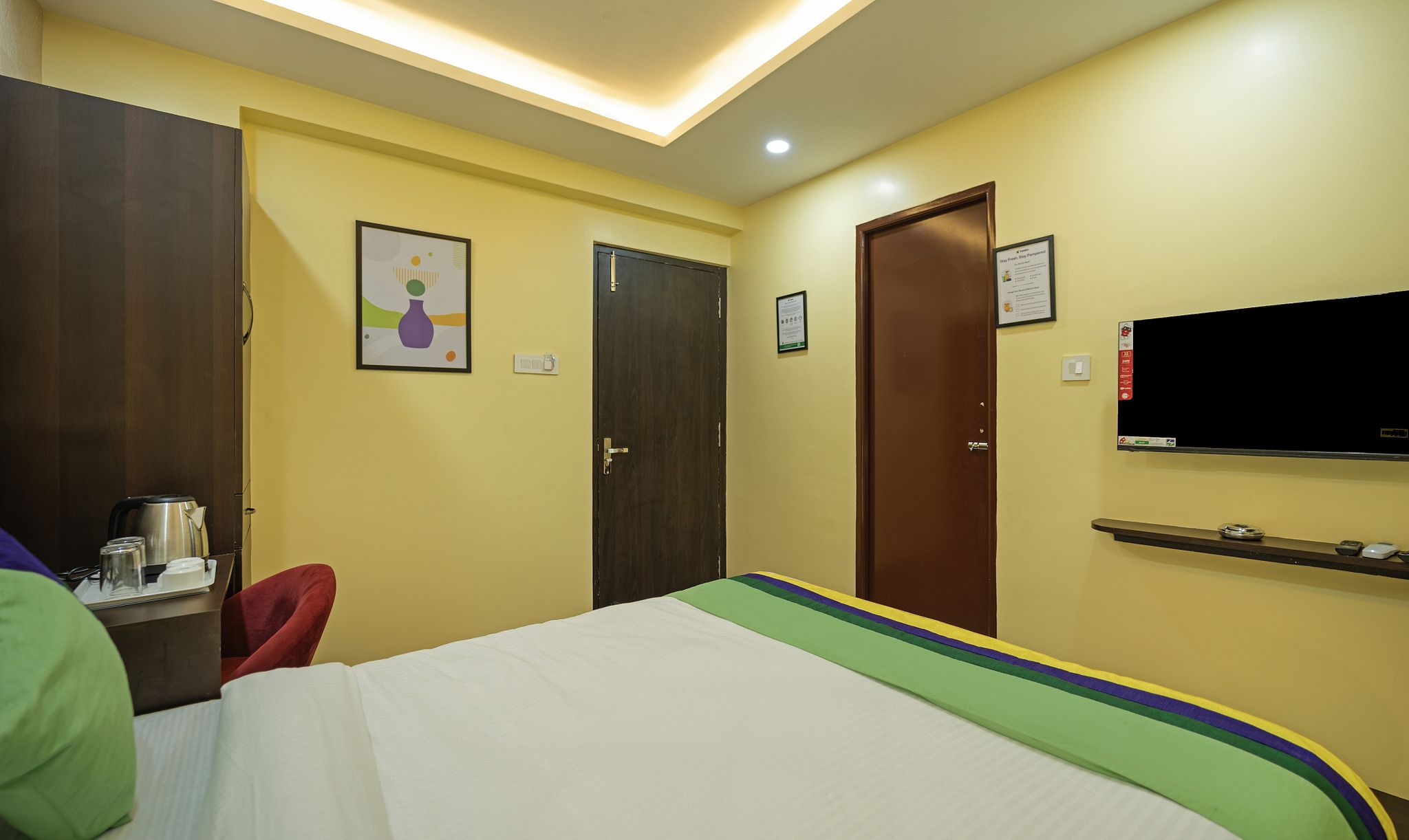 Treebo Taj Square Economy Room 8