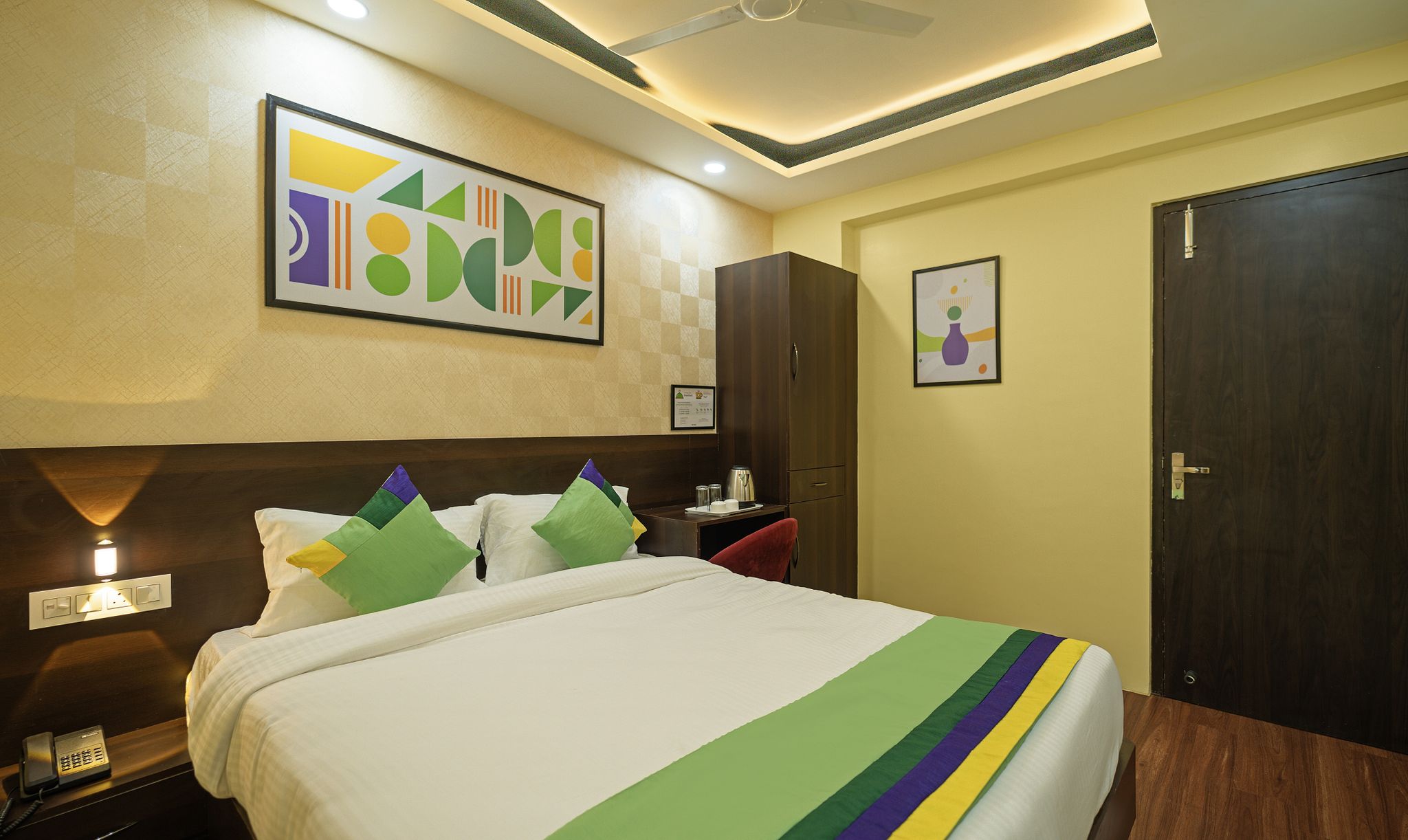 Treebo Taj Square Economy Room 9