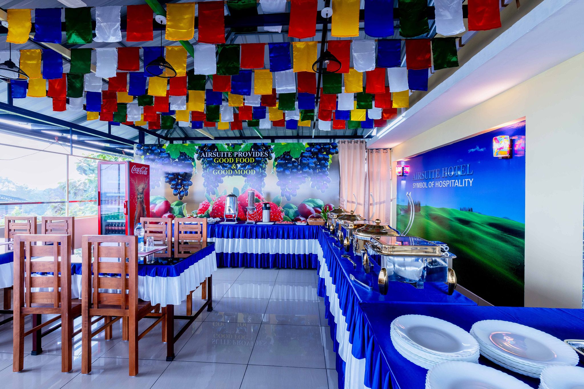Food & Dining