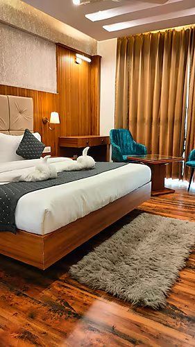 Premium Room with Valley View