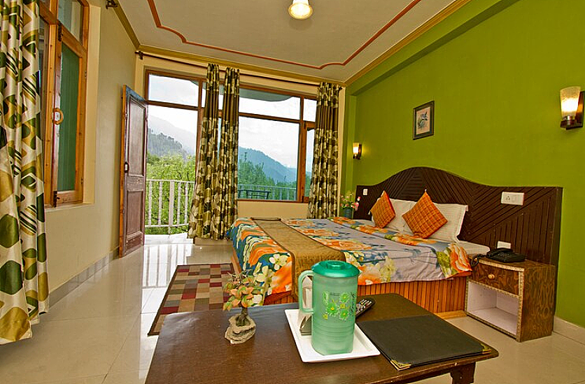 Hotel Peak View Deluxe Room 3