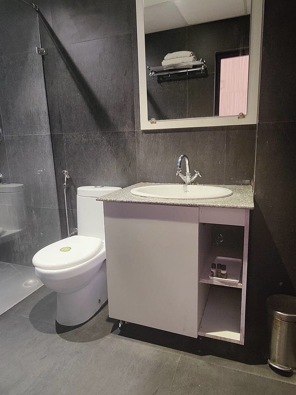 The Mansarovar Hotel and Banquet Executive Room 4