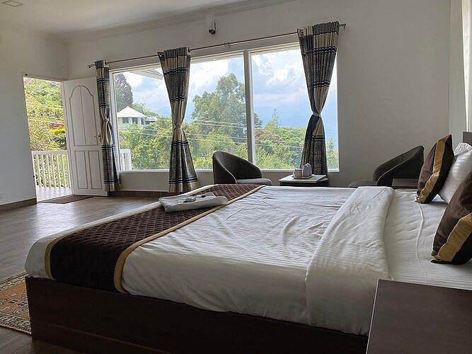 Luxury family Cottage (C1) WITH BALCONY