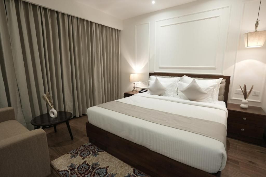 Deluxe Room ( Without Balcony ) Non - View