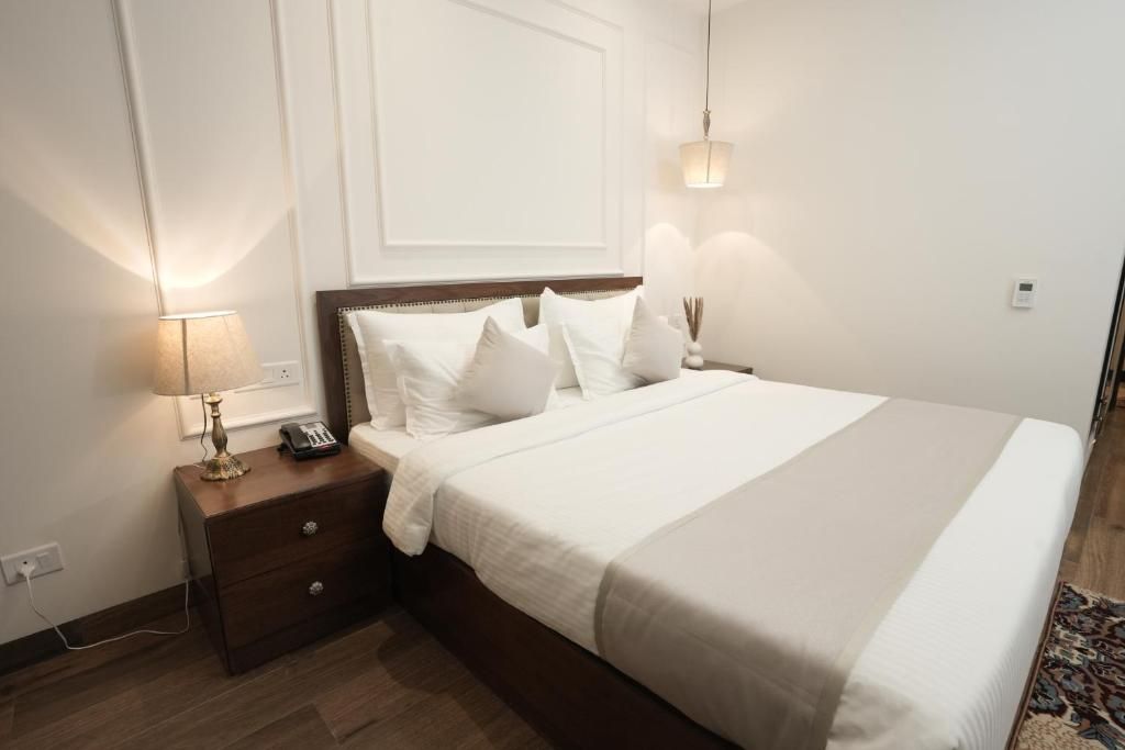  The Belvedere Kasauli Deluxe Room ( Without Balcony ) Non - View 2