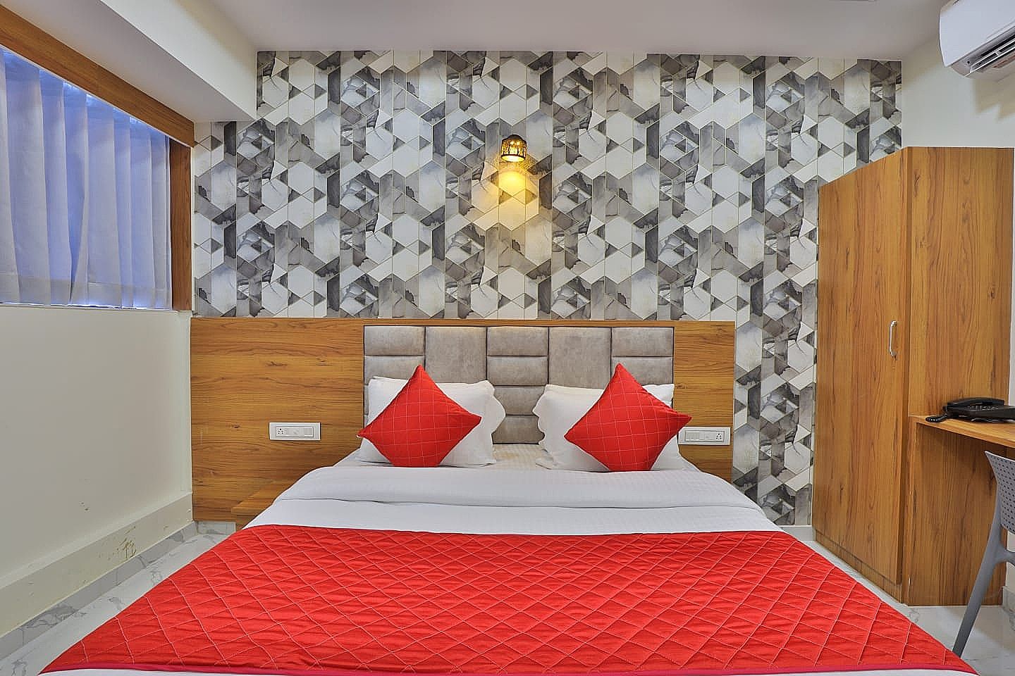 Hotel Viva Inn Deluxe AC Room 3