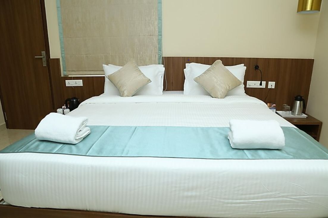 Hotel Coral Residency Standard Room 4
