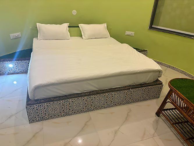 Dhani Ganesh Resort Khatushyamji Deluxe Cottage Room 4