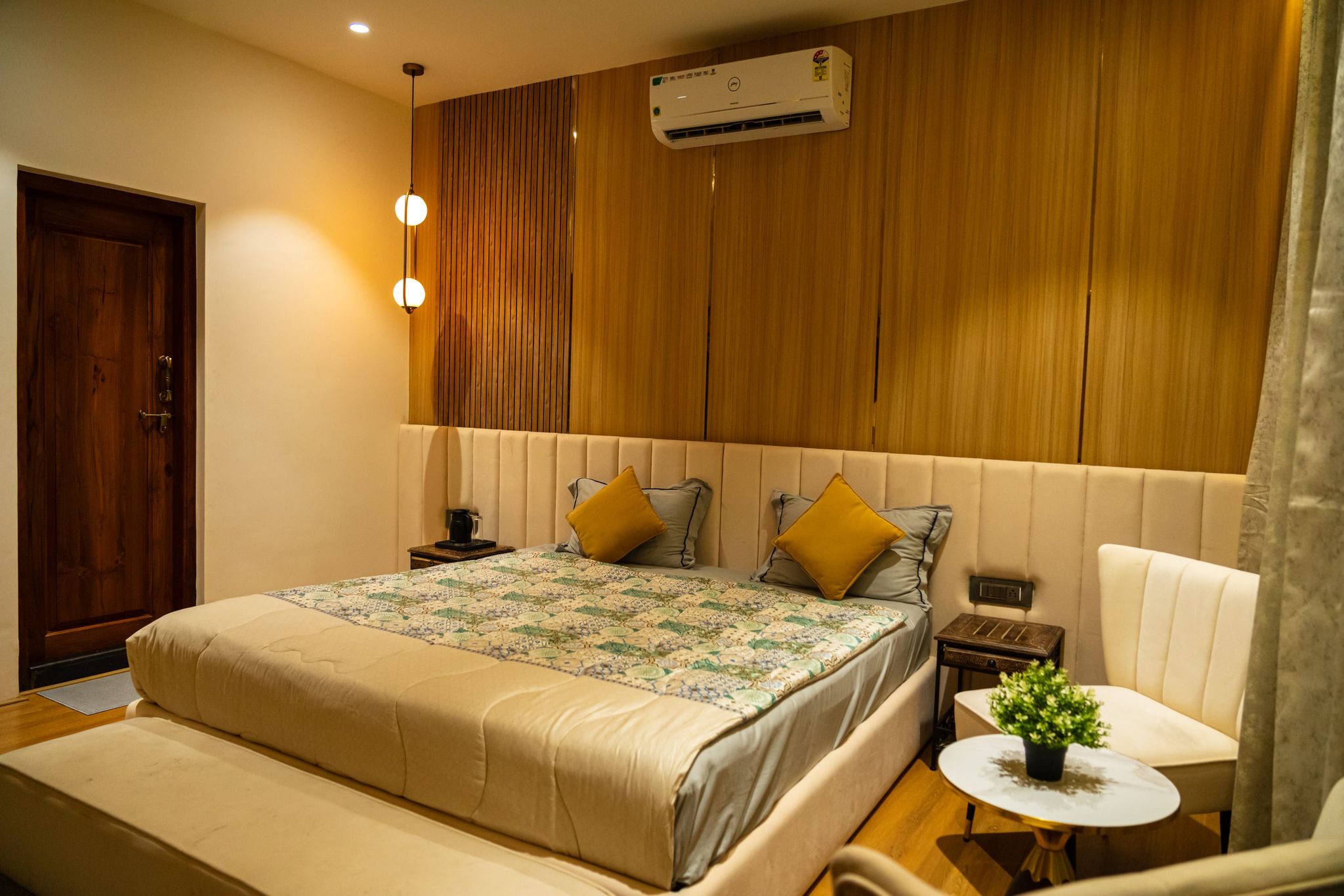 The Infinity Villa Blaze Room without Balcony 2