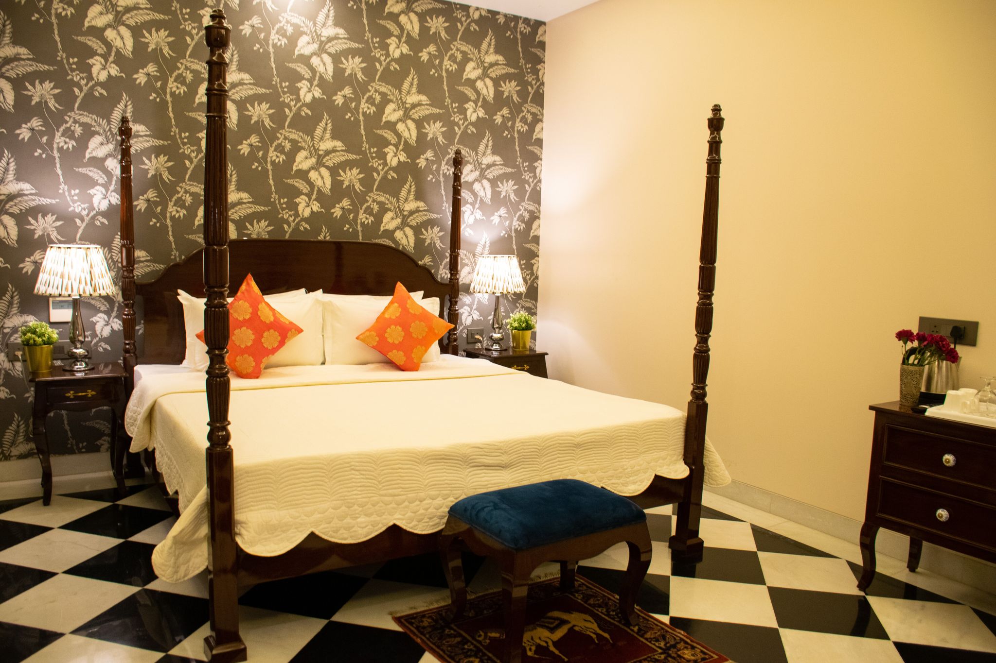 Heritage Executive Room