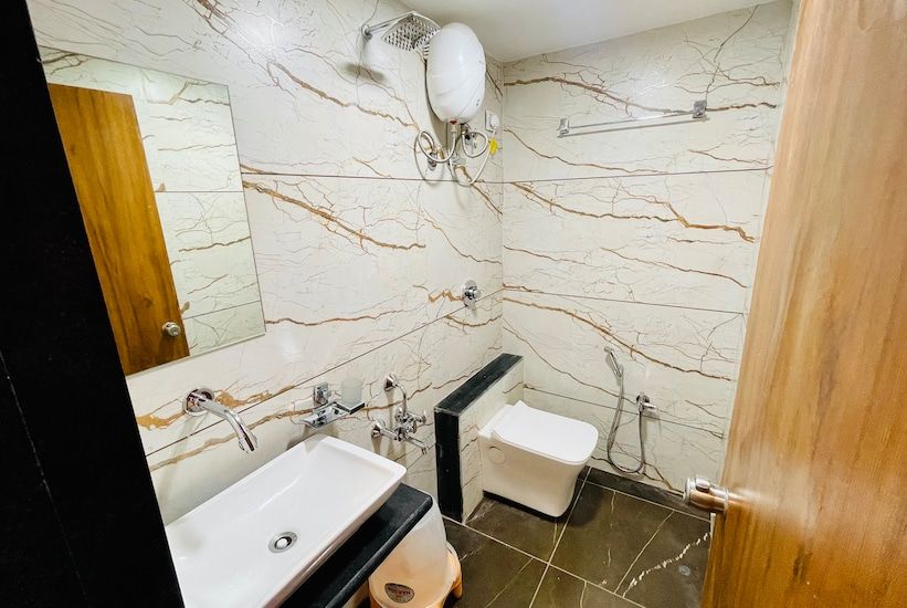 HOTEL AVENUE PLAZA Deluxe Room 18